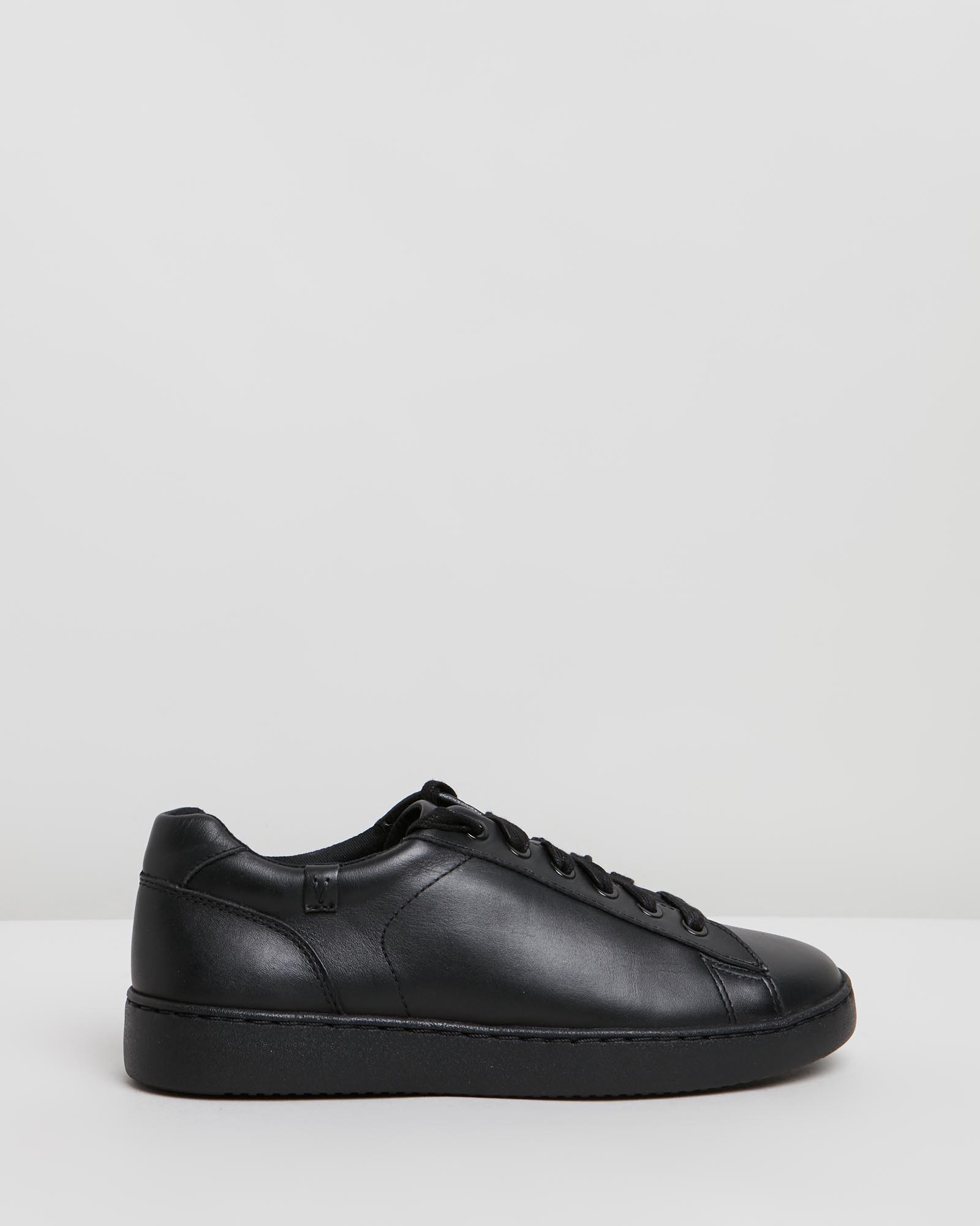 Mable Pro Casual Sneaker - Black