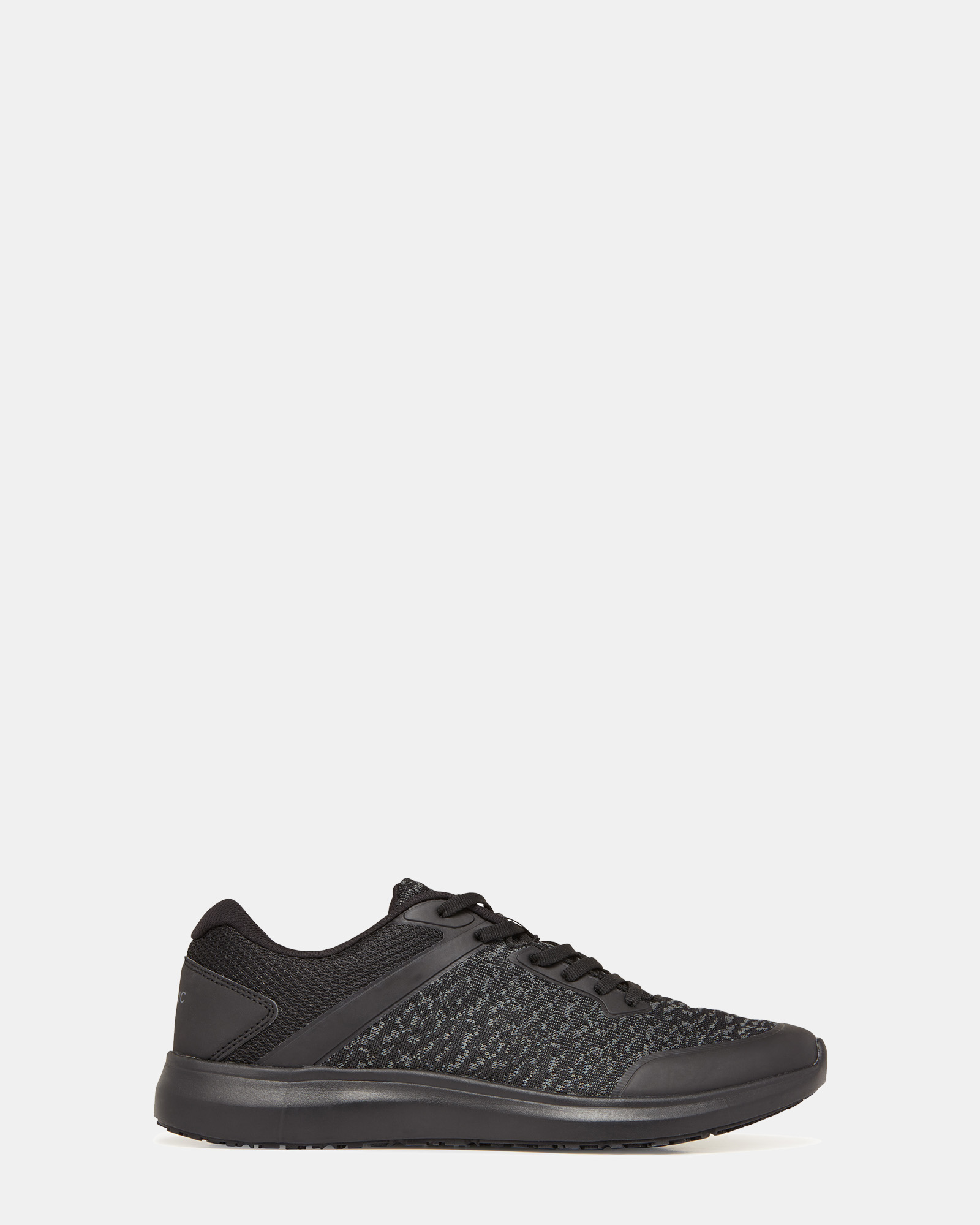 Landon Pro Sneaker - Black