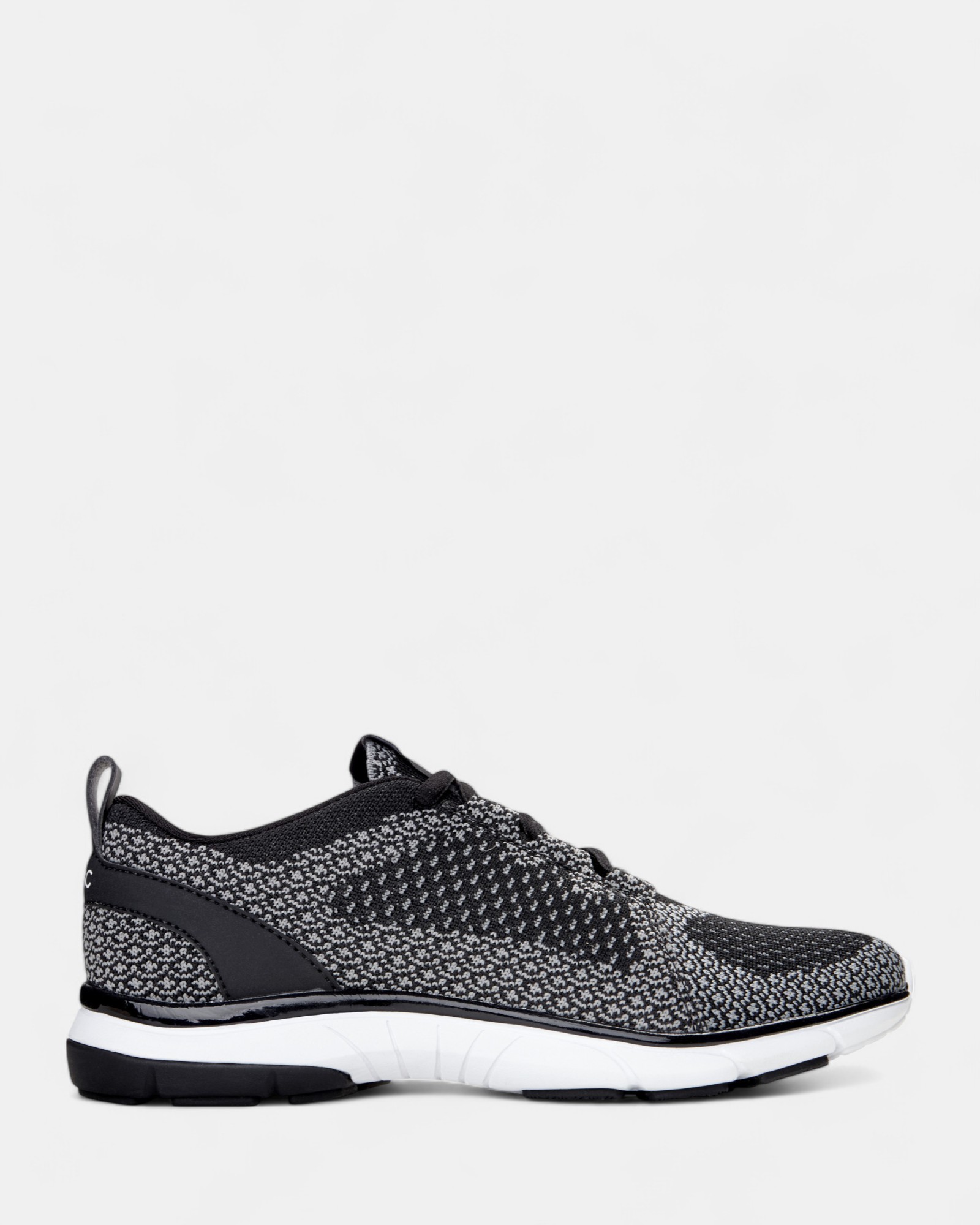 Sierra Active Sneaker - Black