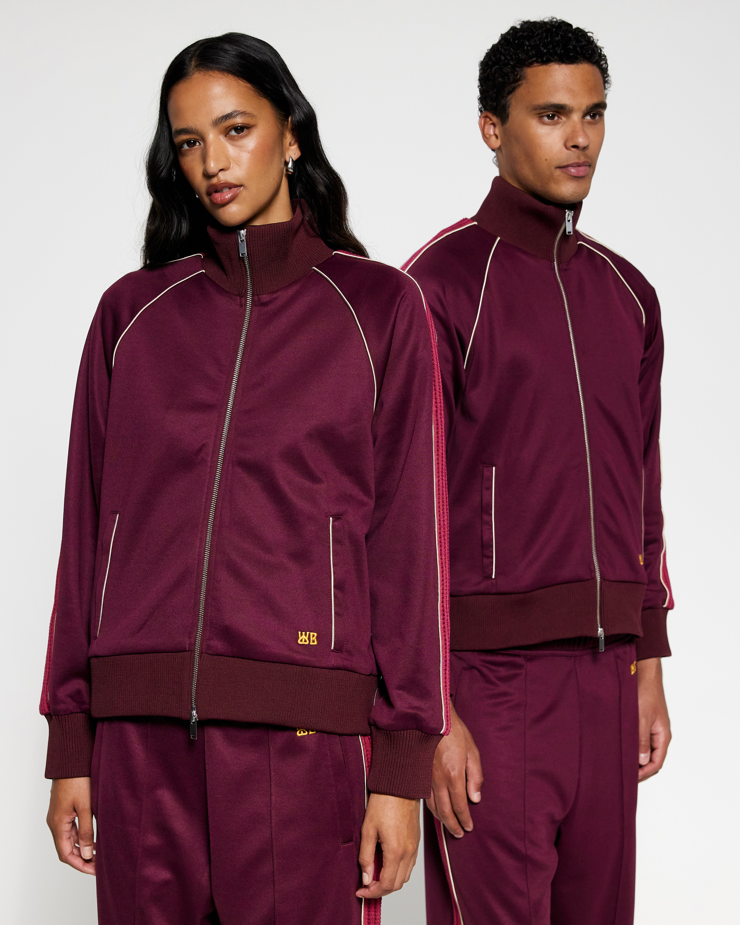 Essence Track Top