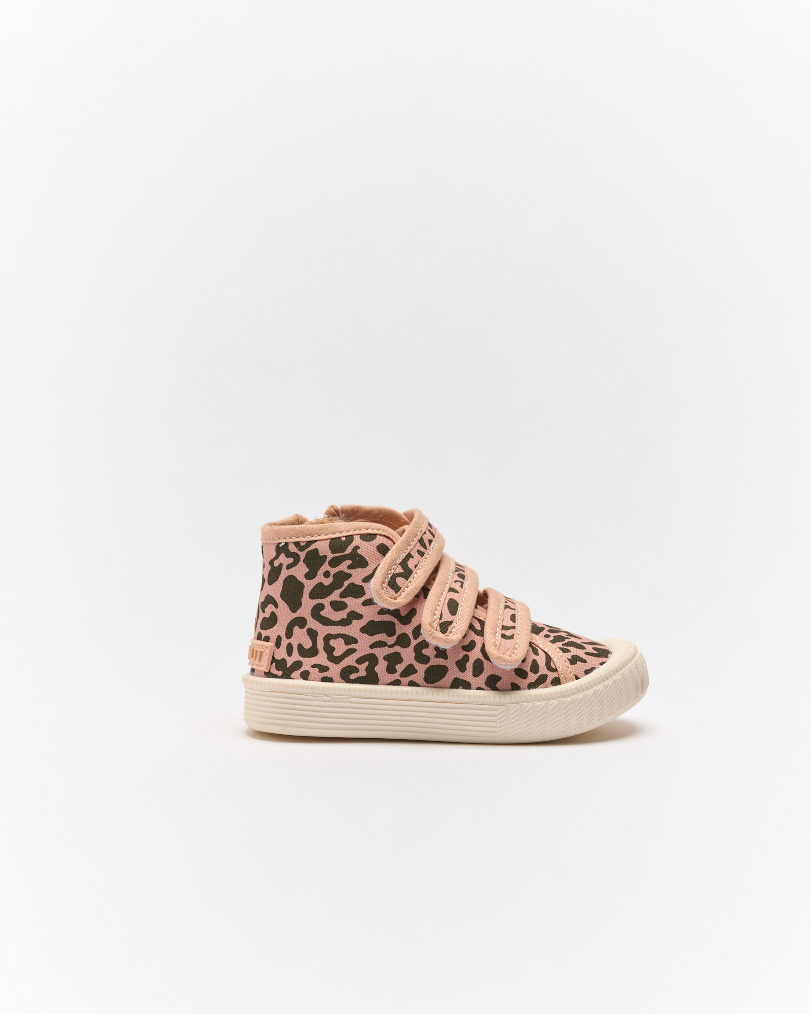Billie Canvas