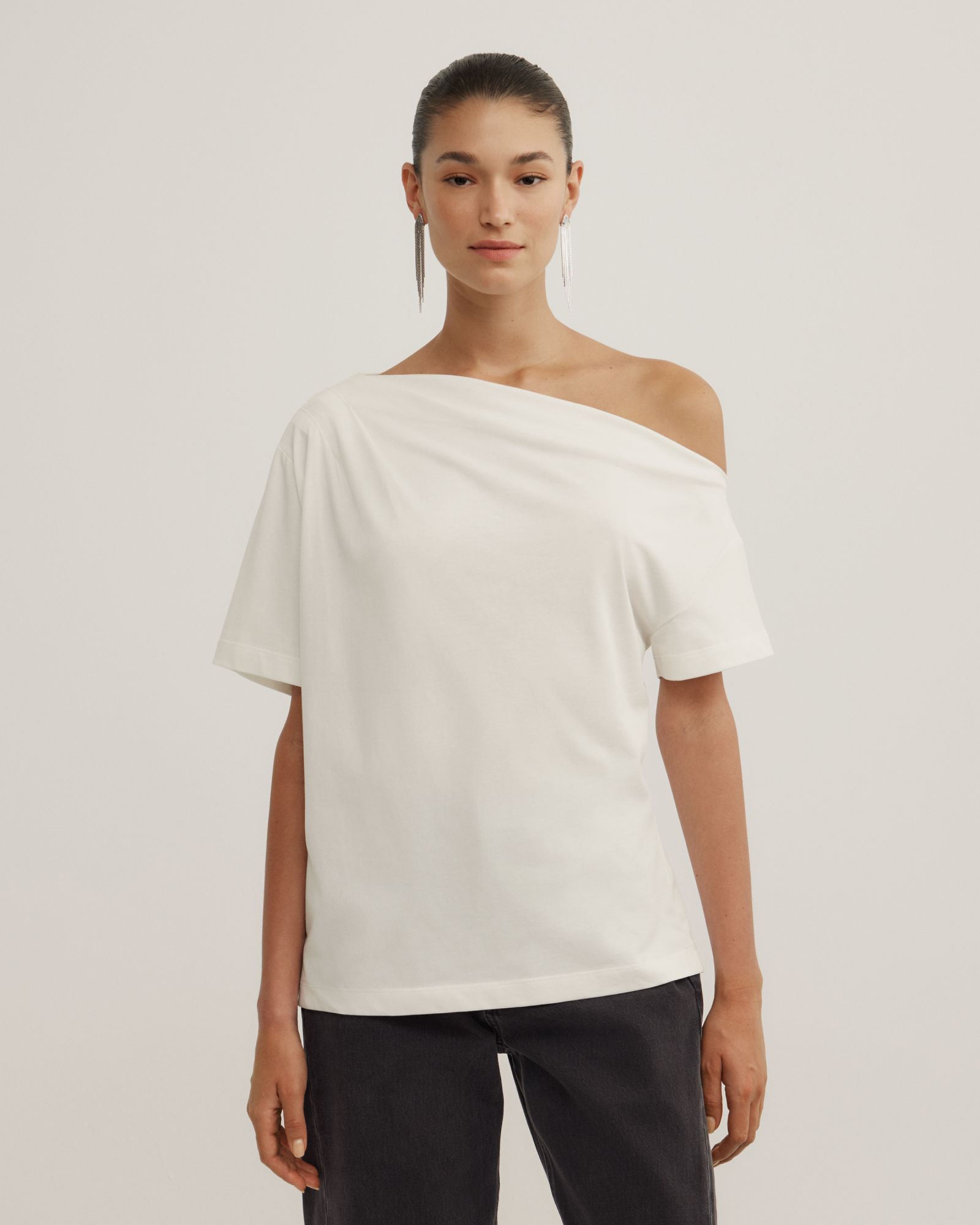Asymmetric Relaxed T-shirt