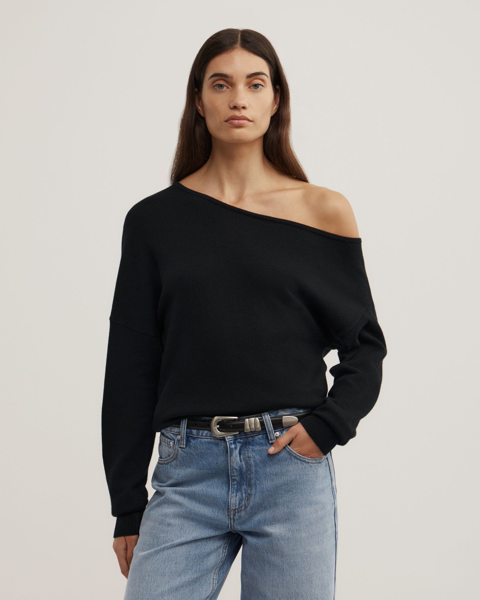 One Shoulder Knit