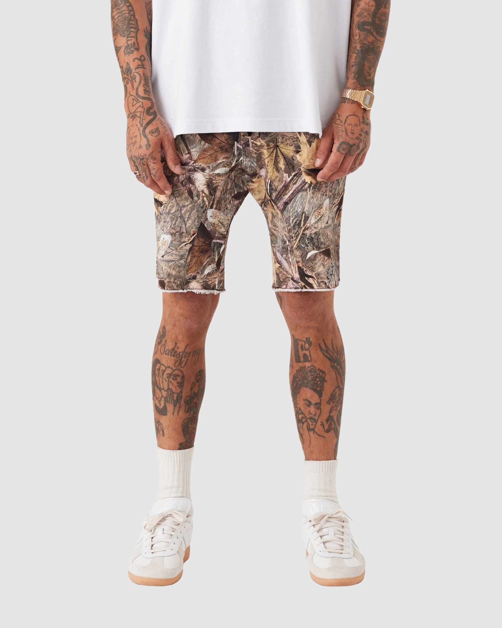 Naturalist Sureshot Short Real Camo